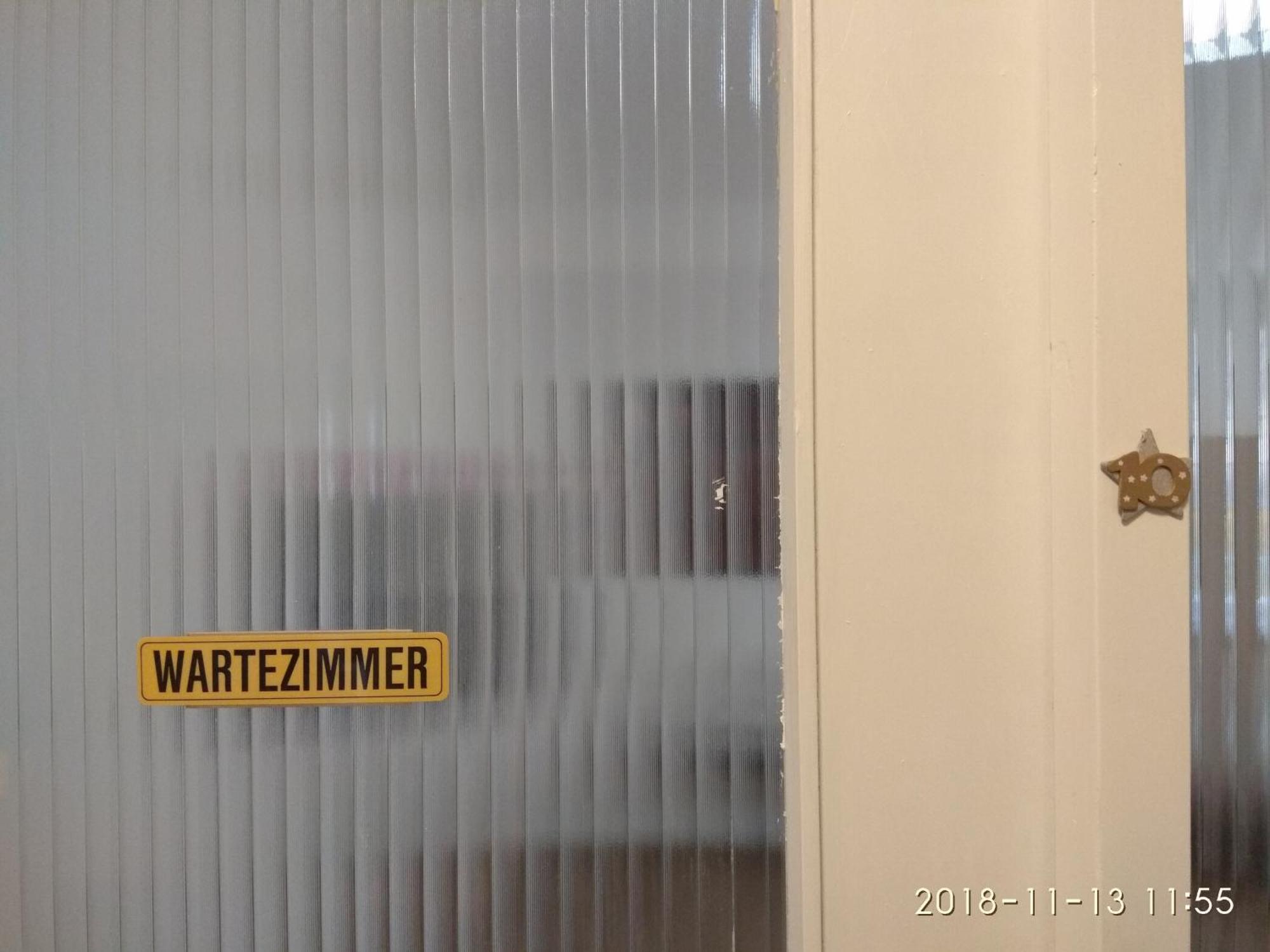 The Old Doctors Office Hostel Hamburg Exterior foto